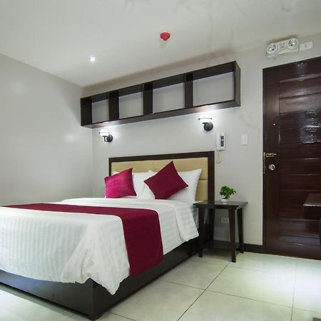 Diamond Hotel And Resto Catarman  Bagian luar foto