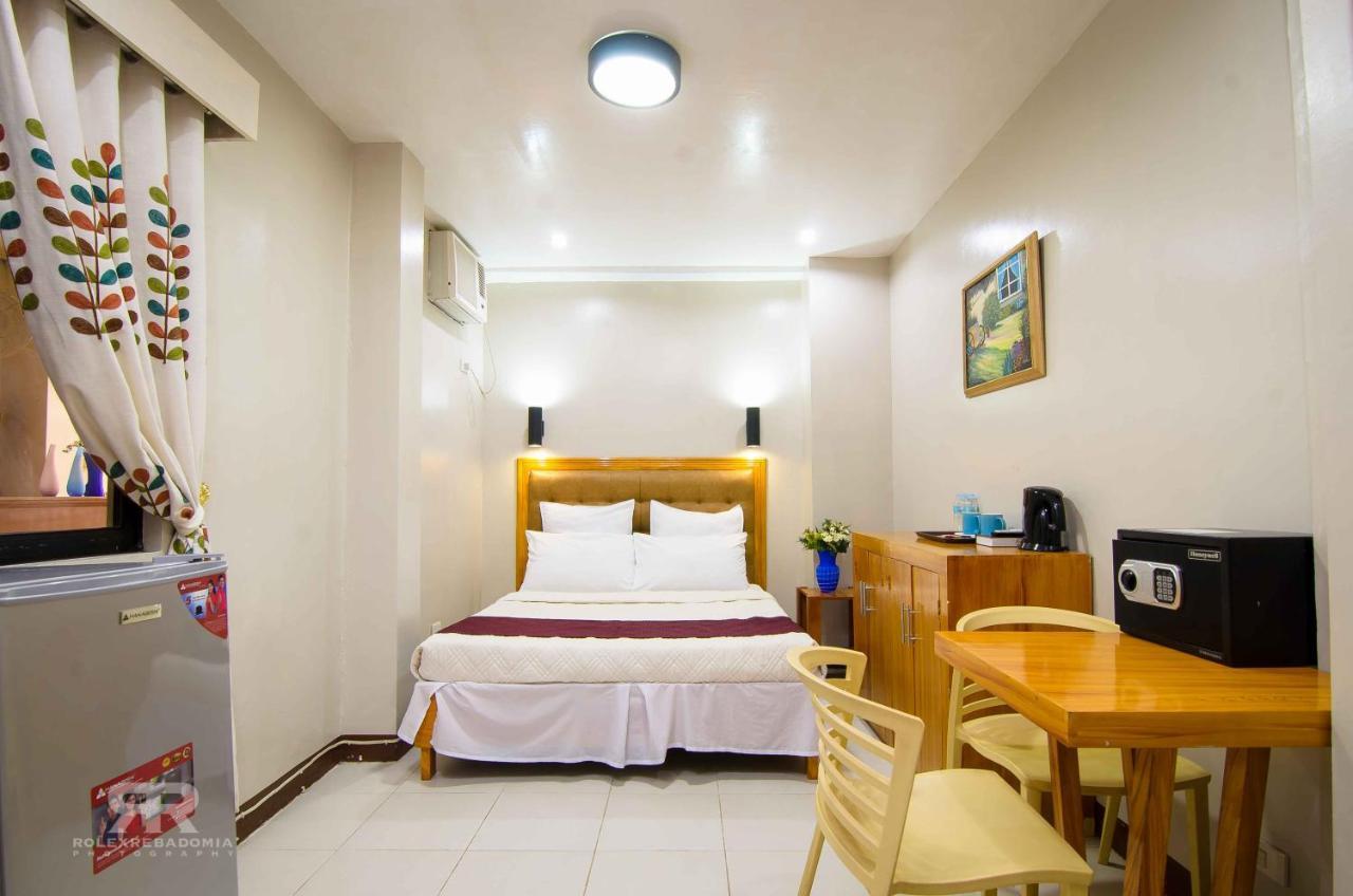 Diamond Hotel And Resto Catarman  Bagian luar foto