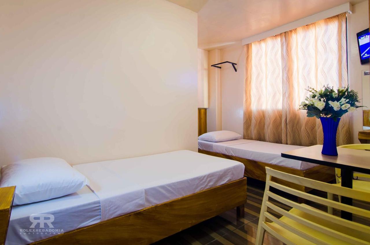 Diamond Hotel And Resto Catarman  Bagian luar foto