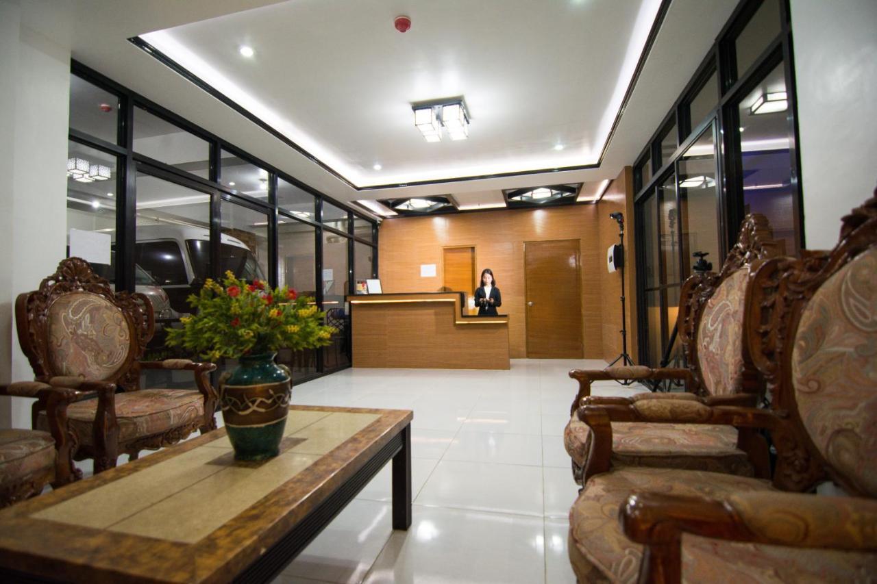 Diamond Hotel And Resto Catarman  Bagian luar foto