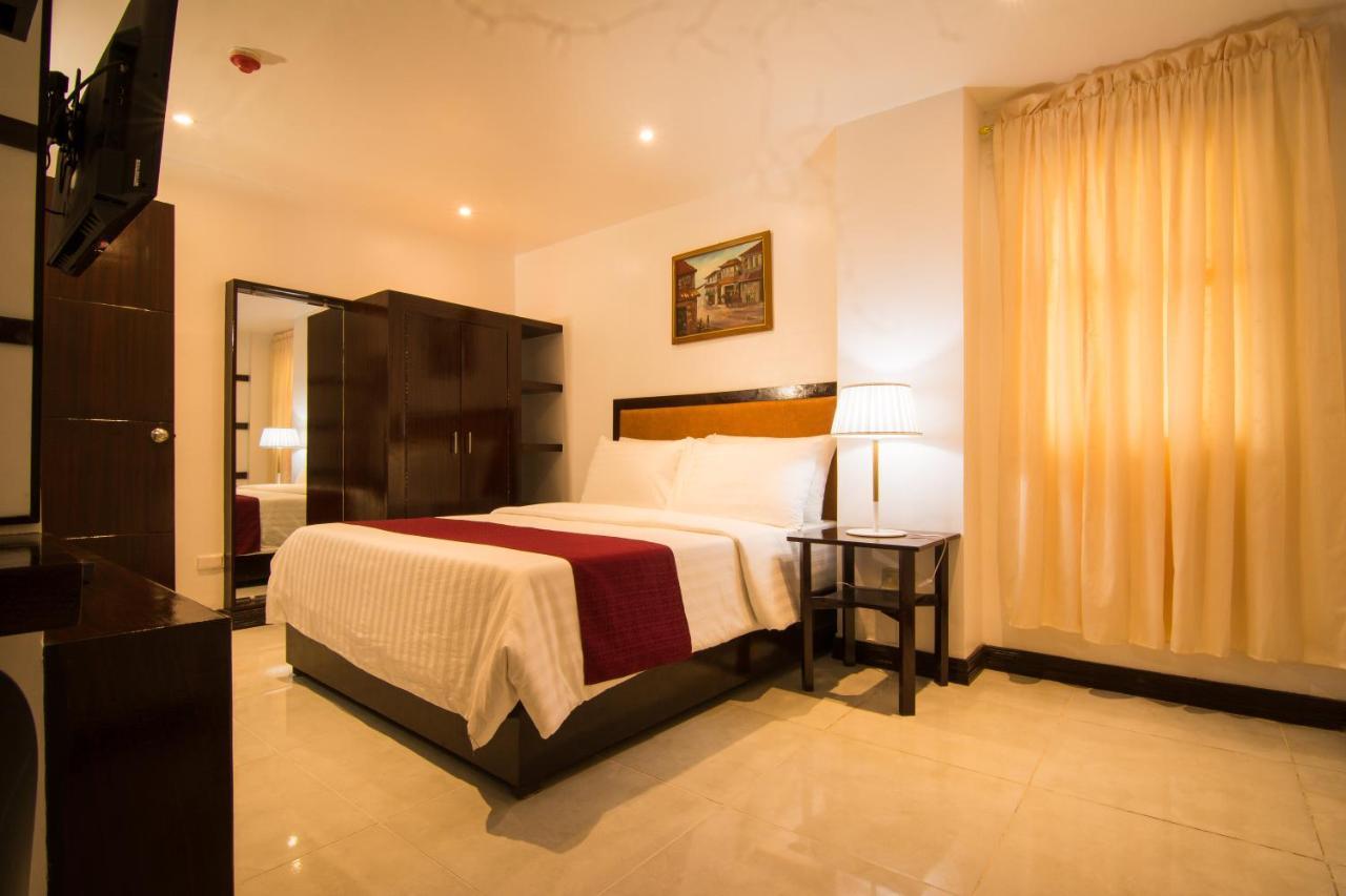 Diamond Hotel And Resto Catarman  Bagian luar foto
