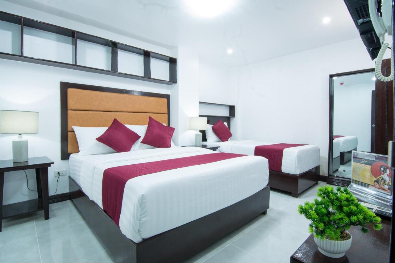 Diamond Hotel And Resto Catarman  Bagian luar foto